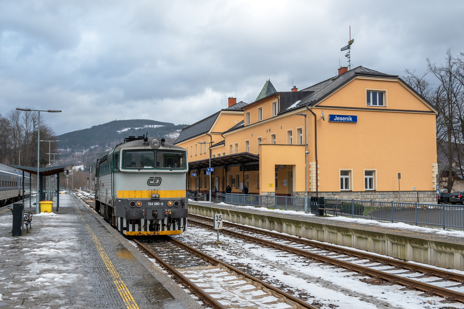 754 080-0 [Ceske Drahy]