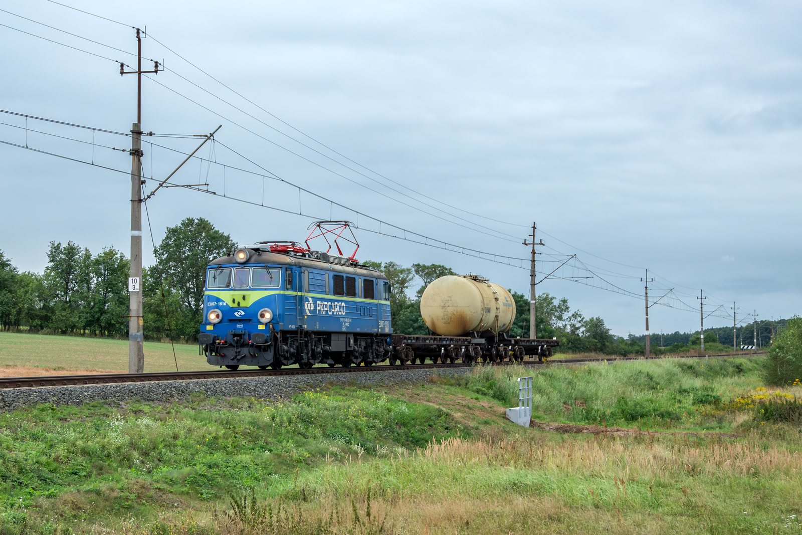 EU07-1516 [PKP Cargo]