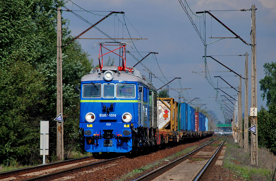 EU07-1516 [PKP Cargo]