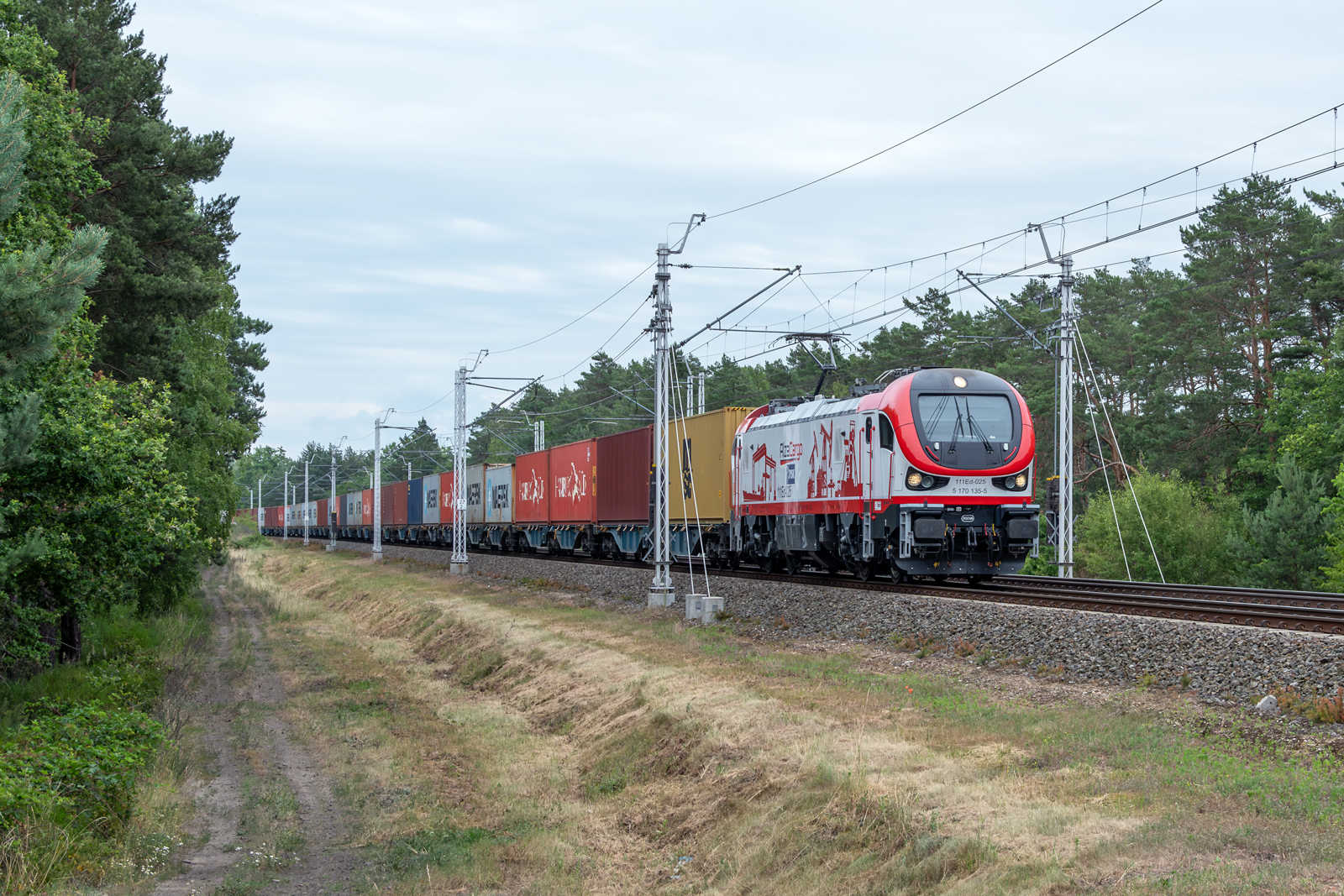 111Ed-025 [Alza Cargo]