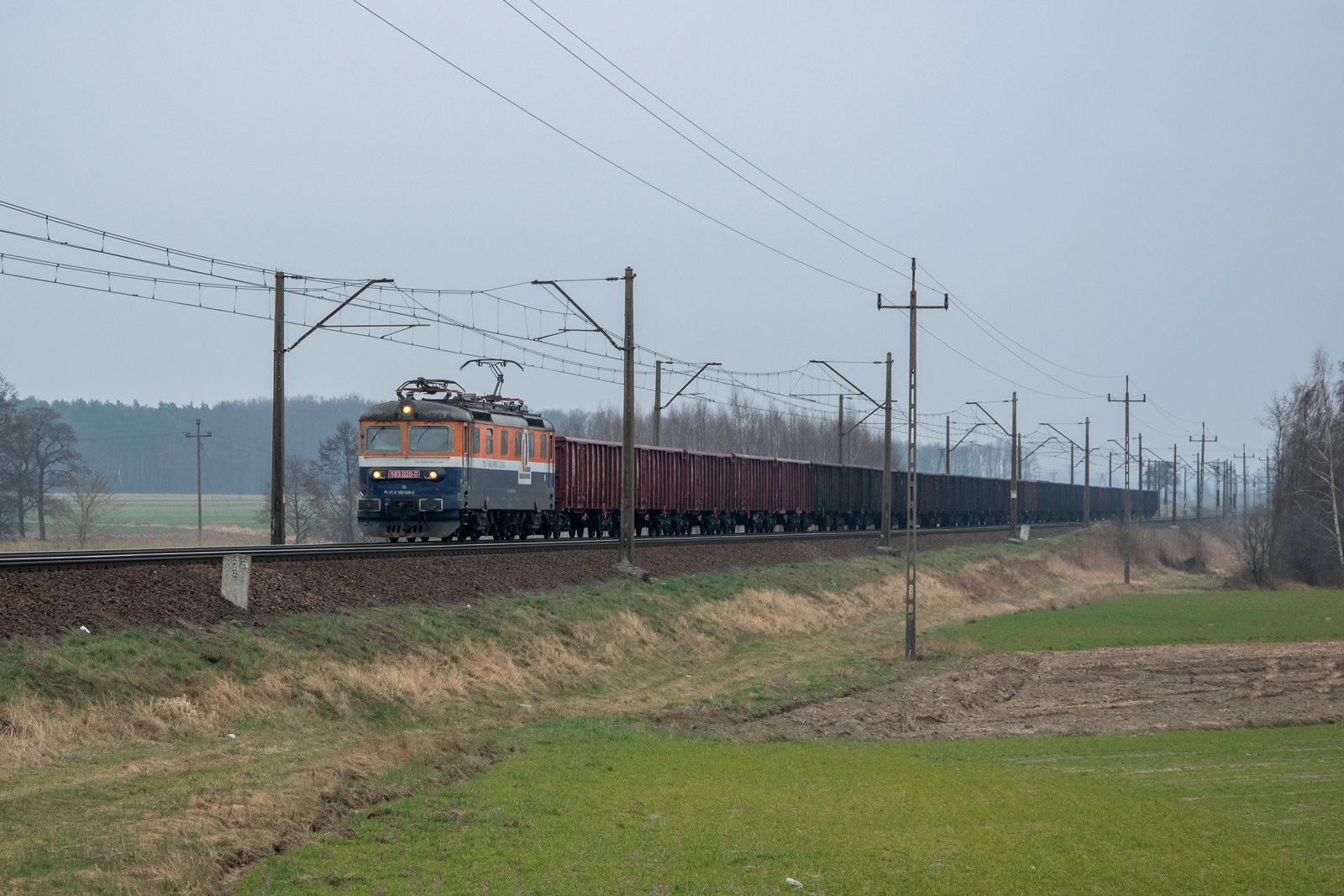 183 028-0 [Intercargo]