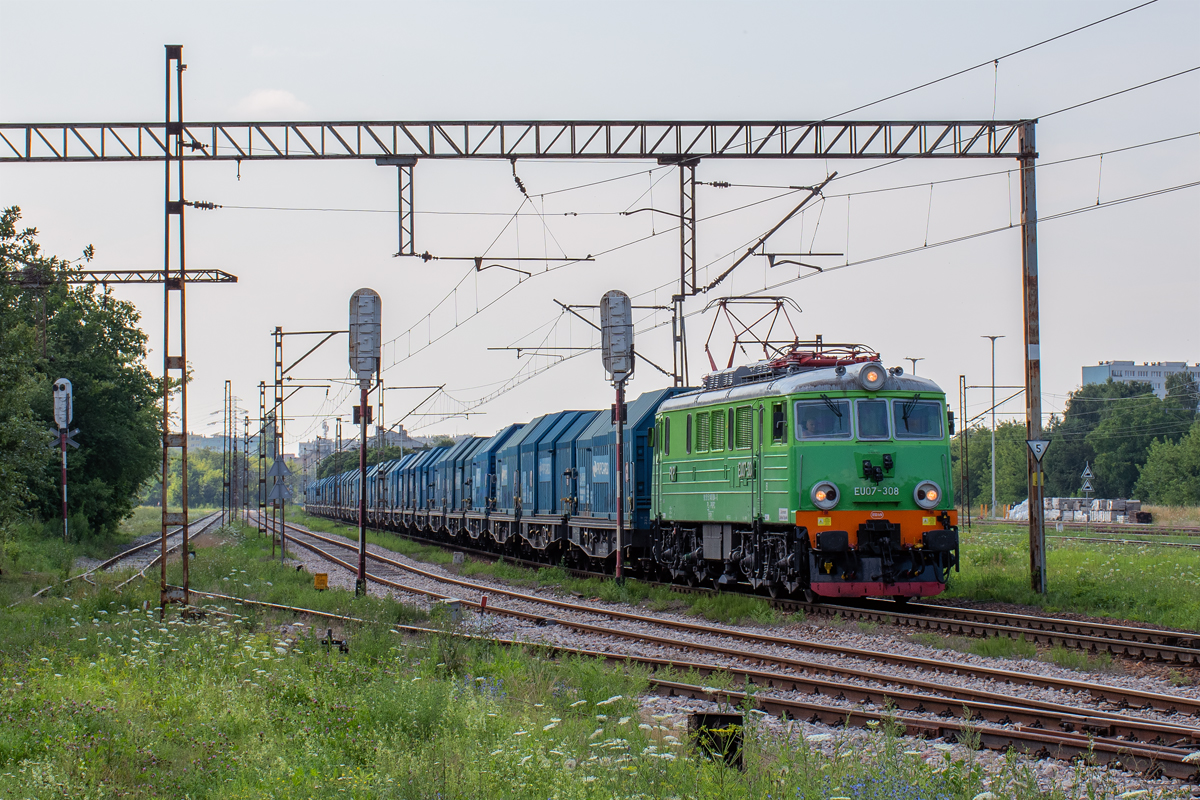 EU07-308 [PKP Cargo]
