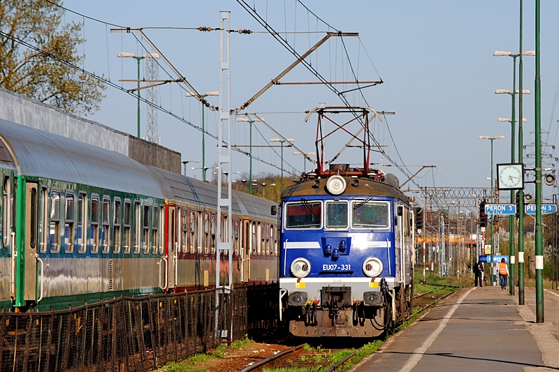 EU07-331 [PKP InterCity]