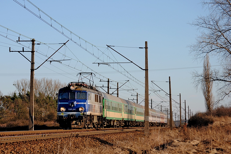 EU07-343 [PKP InterCity]