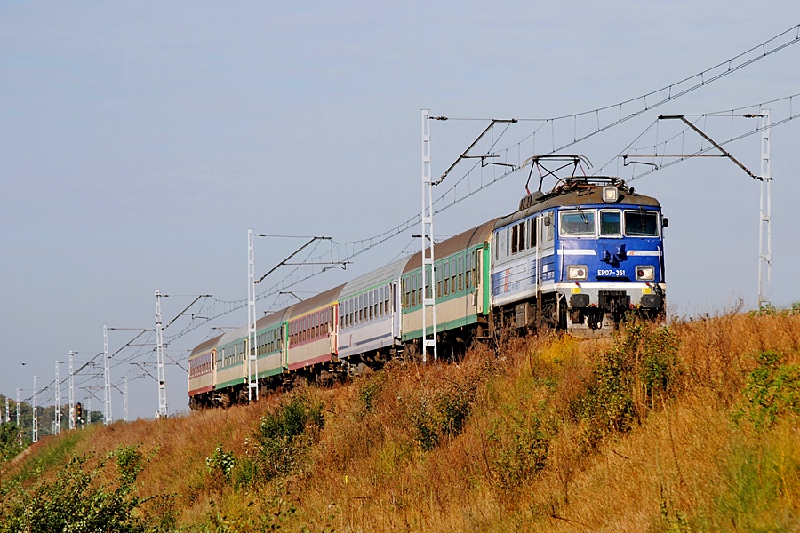 EP07-351 [PKP InterCity]