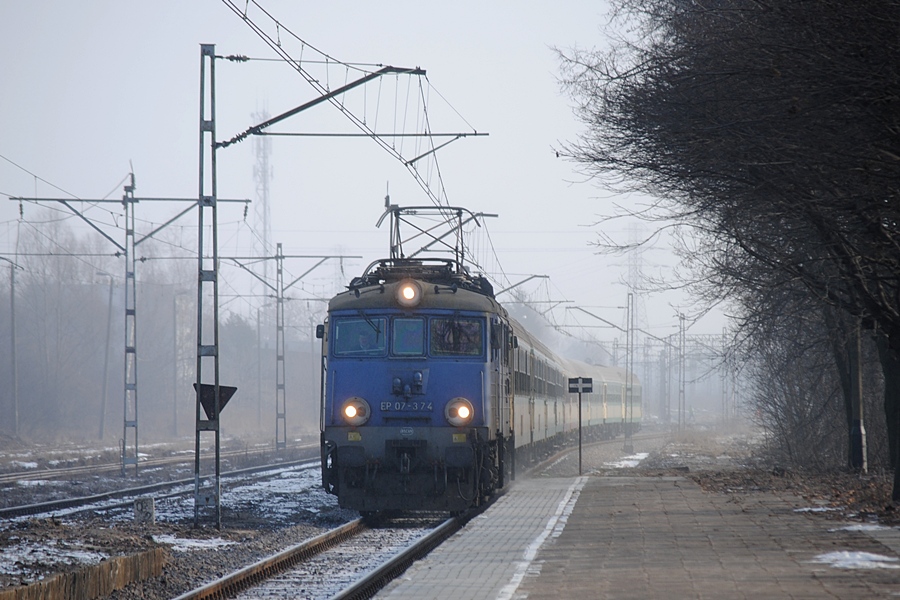 EP07-374 [PKP InterCity]