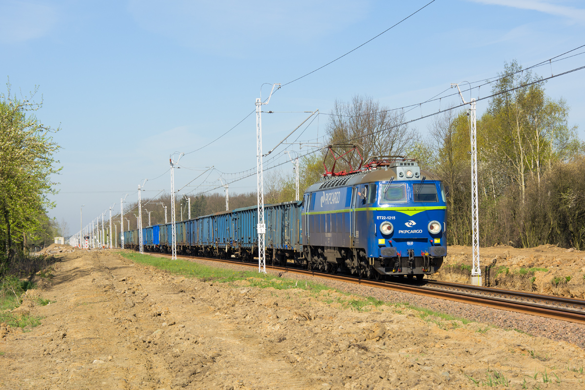 ET22-1215 [PKP Cargo]
