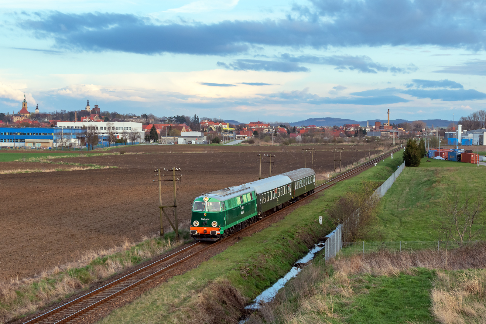 SU45-079