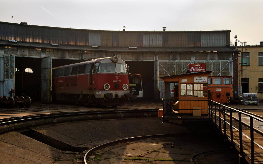 SU45-079 [Przewozy Regionalne]
