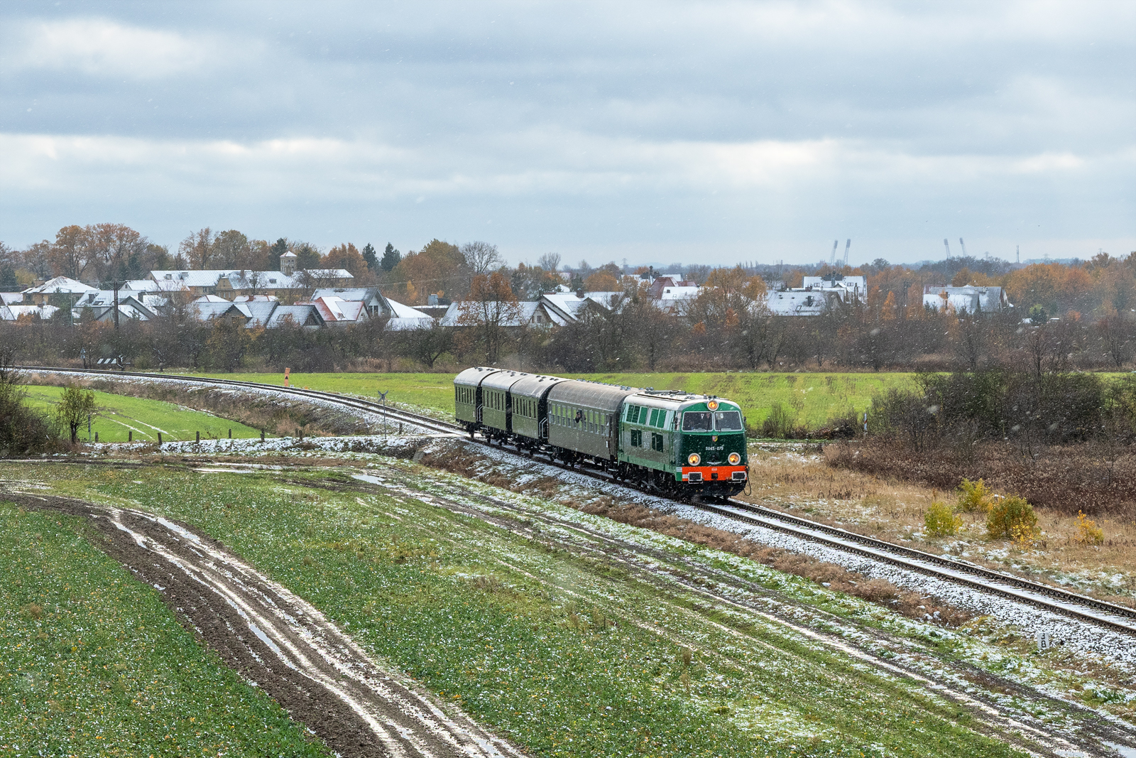 SU45-079