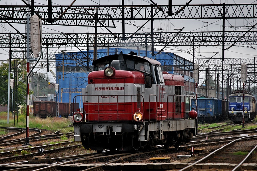SU42-512 [Przewozy Regionalne]