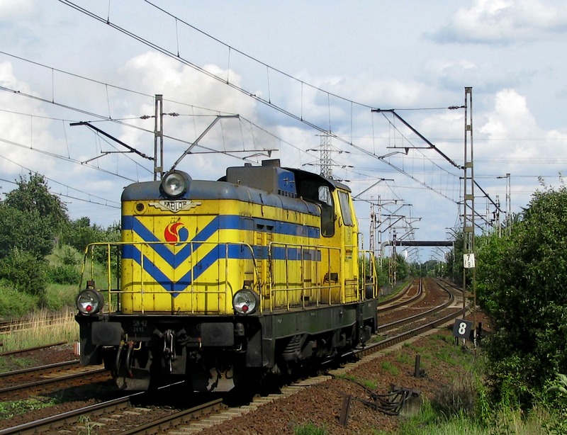 SM42-2615 [Lotos Kolej]