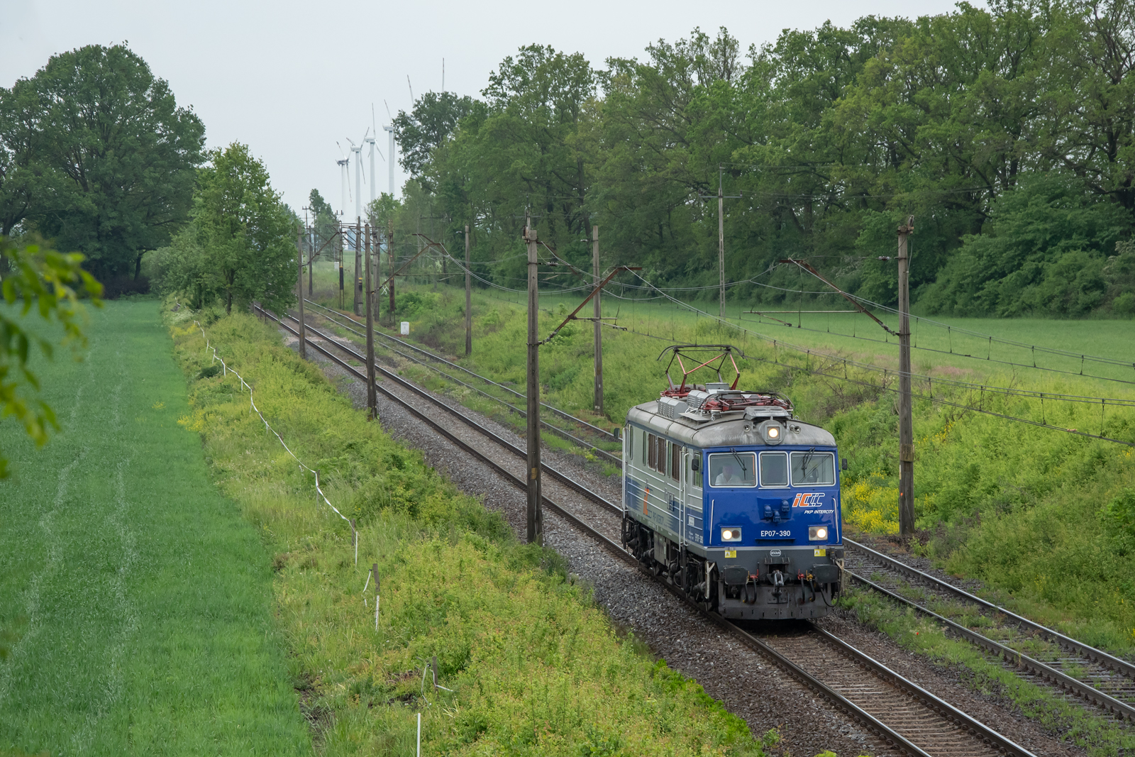 EP07-390 [PKP InterCity]