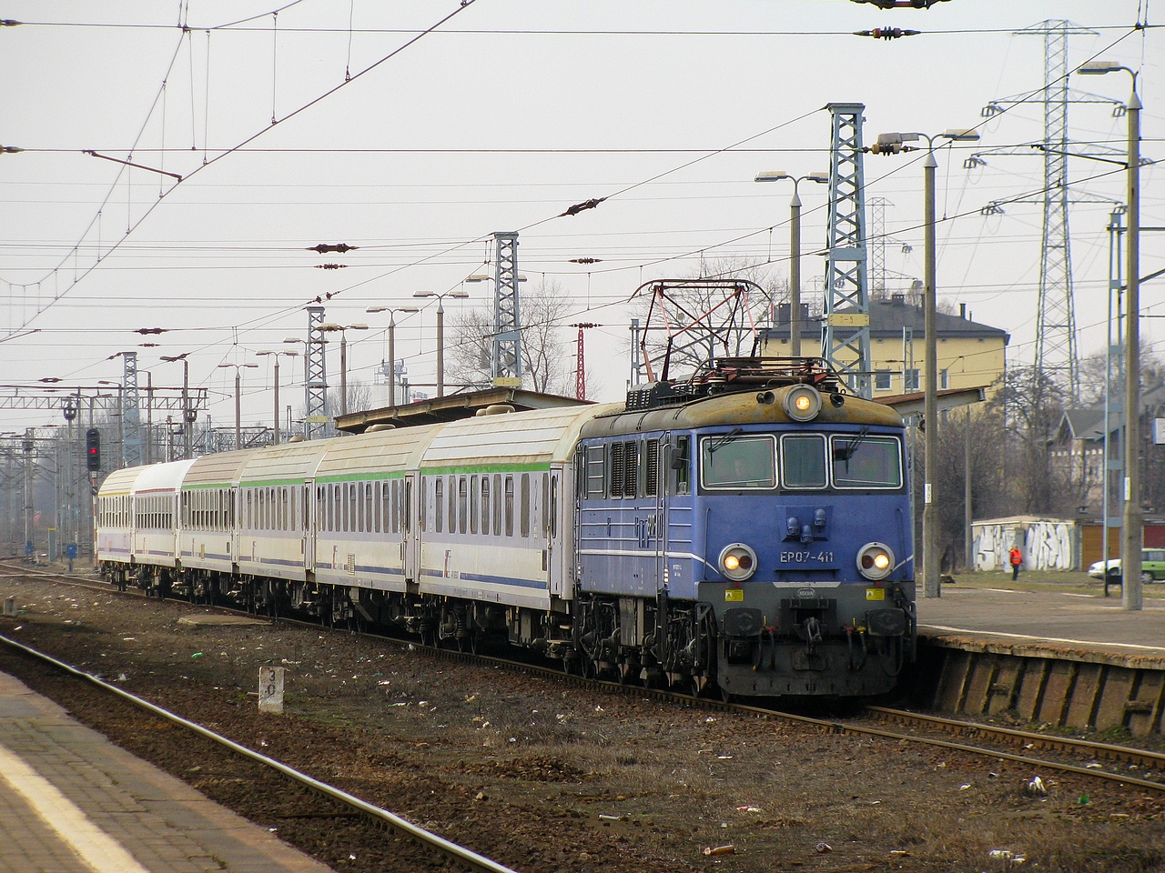 EP07-411 [PKP InterCity]