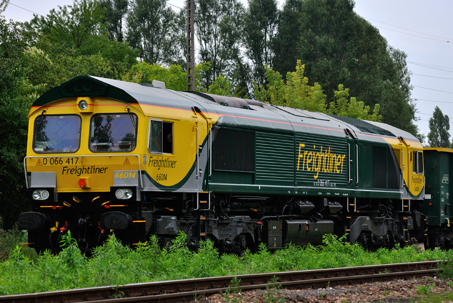 #66014 [Freightliner PL]