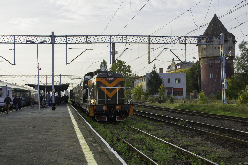 SM42-523 [Przewozy Regionalne]