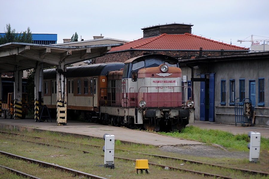 SM42-523 [Przewozy Regionalne]