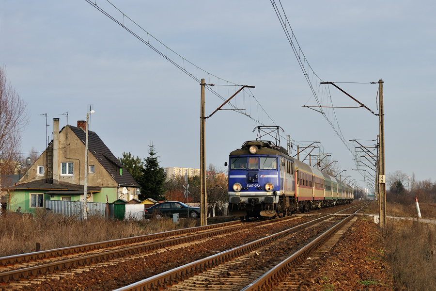 EU07-072 [PKP InterCity]
