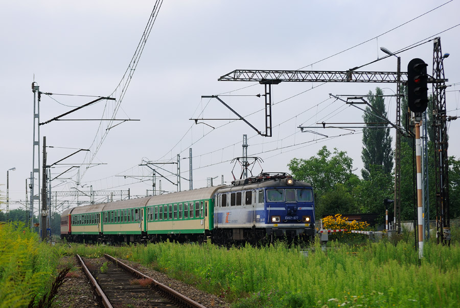 EU07-077 [PKP InterCity]