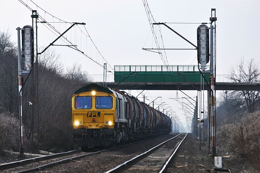 #66009 [Freightliner PL]