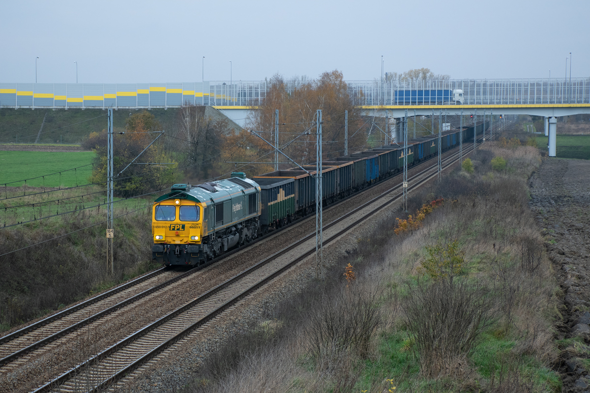 #66011 [Freightliner PL]