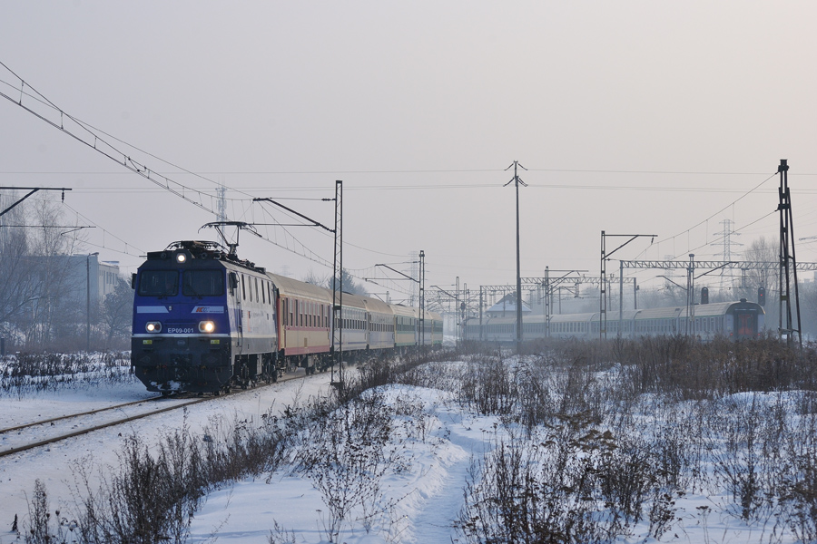 EP09-001 [PKP InterCity]