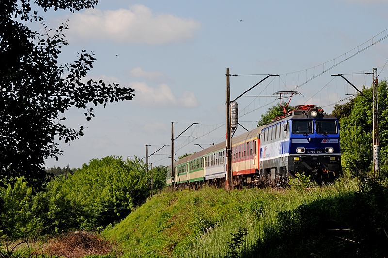 EP09-003 [PKP InterCity]