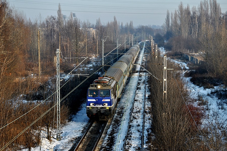 EP09-006 [PKP InterCity]