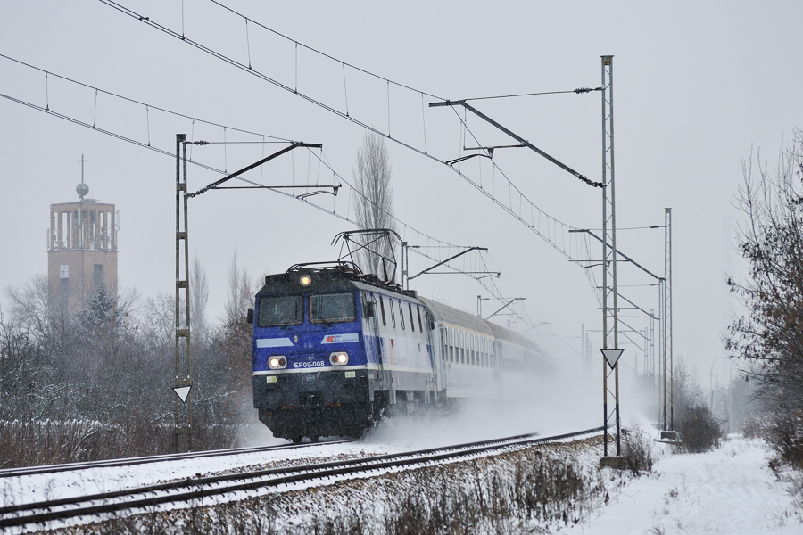 EP09-008 [PKP InterCity]
