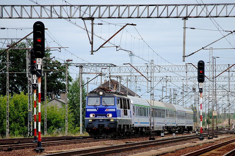 EP09-010 [PKP InterCity]