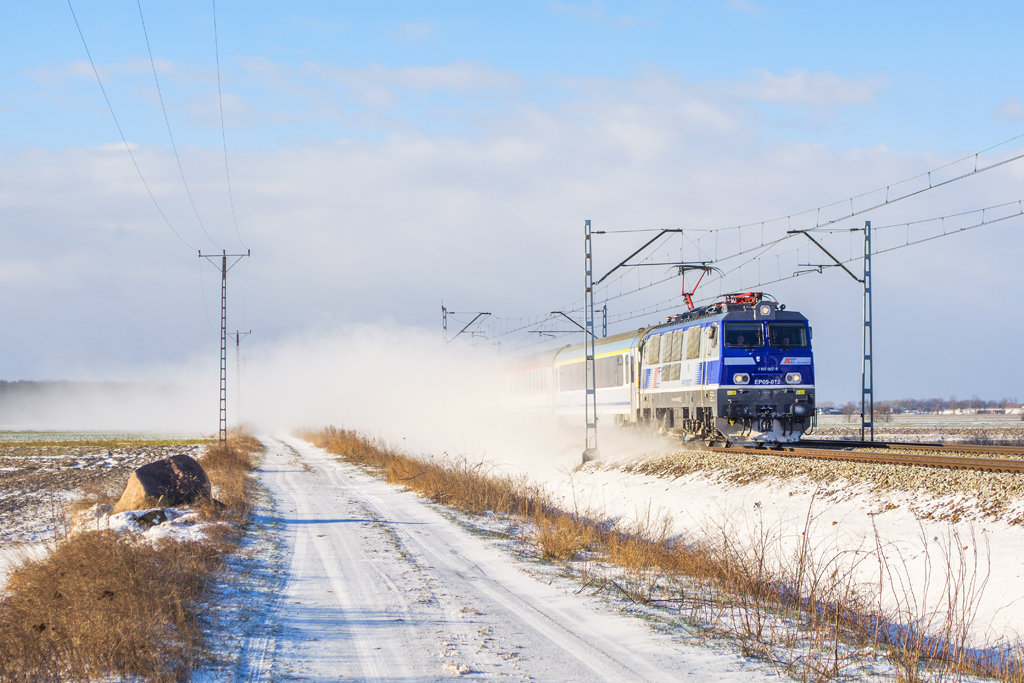 EP09-012 [PKP InterCity]