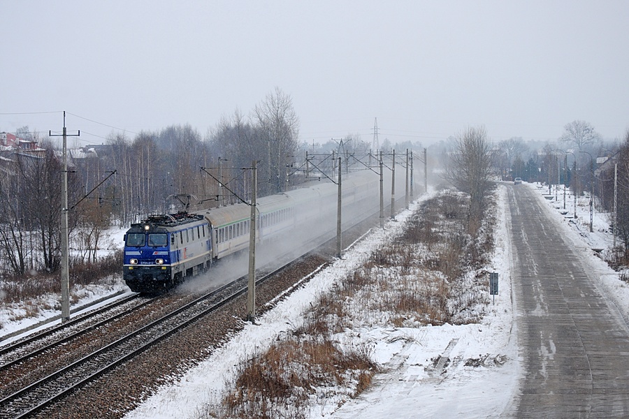 EP09-012 [PKP InterCity]