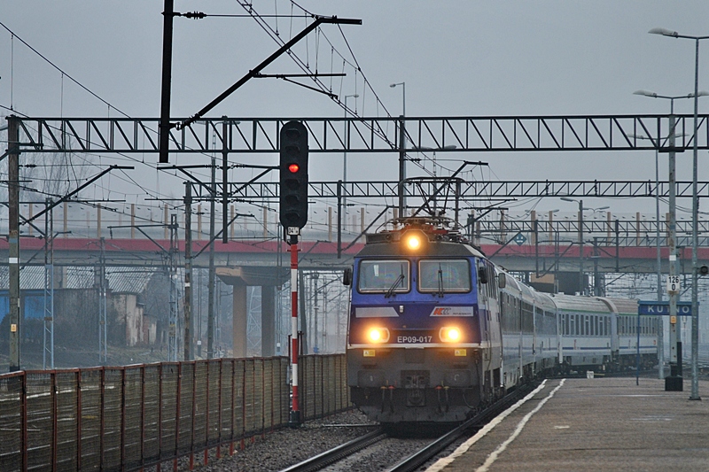EP09-017 [PKP InterCity]