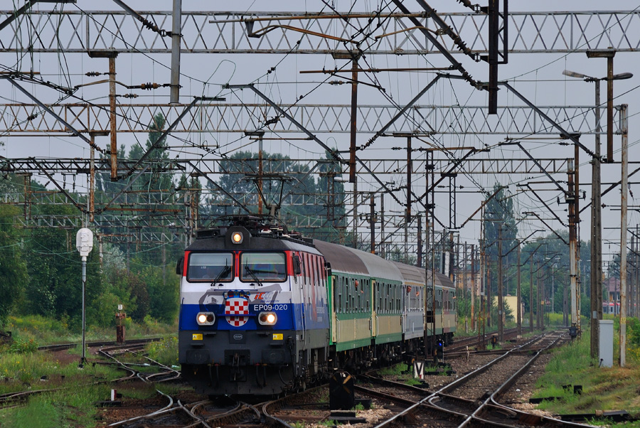 EP09-020 [PKP InterCity]