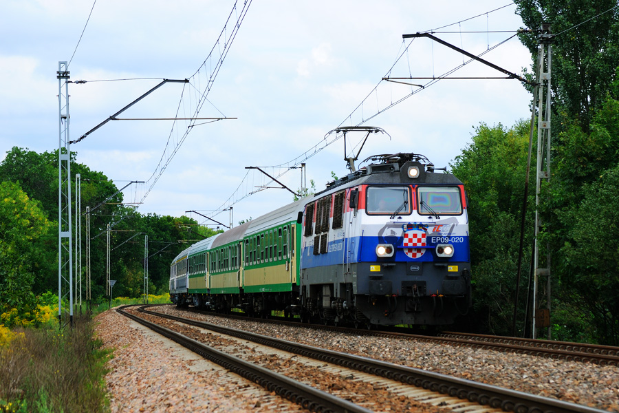 EP09-020 [PKP InterCity]