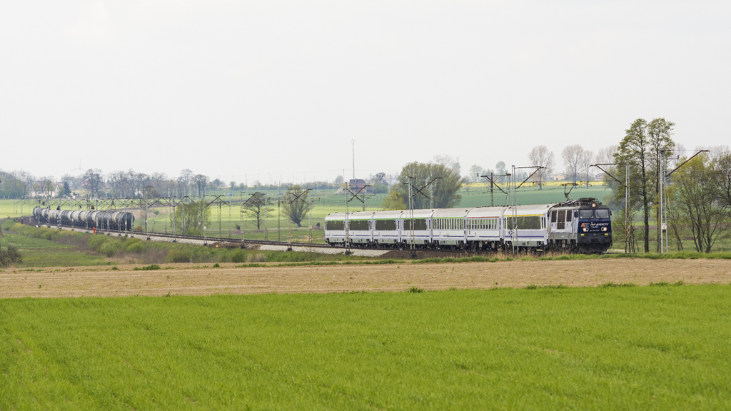 EP09-024 [PKP InterCity]