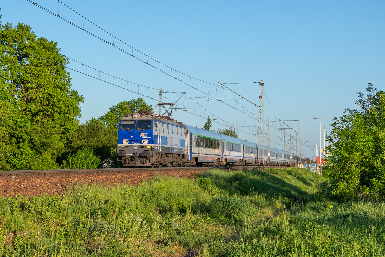 EP09-038 [PKP InterCity]