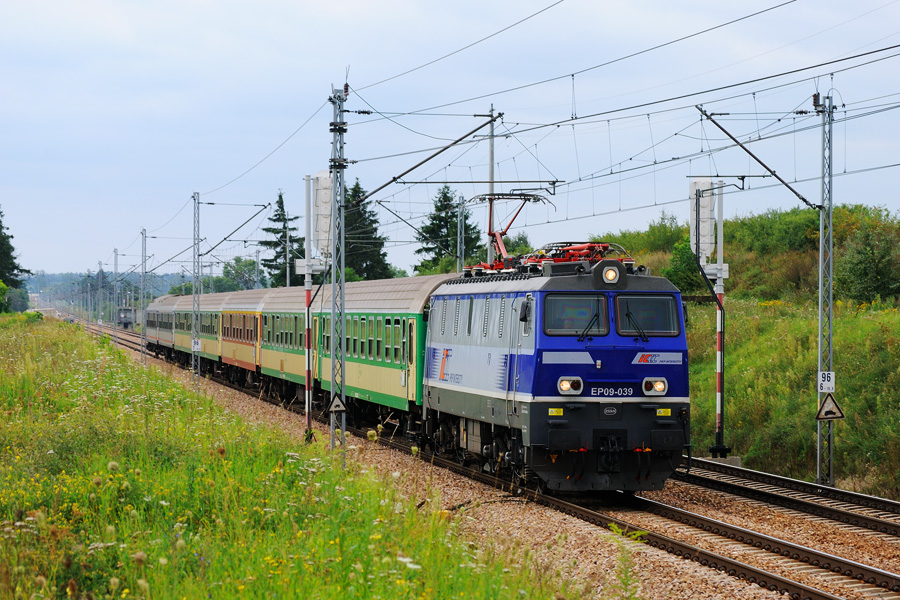 EP09-039 [PKP InterCity]