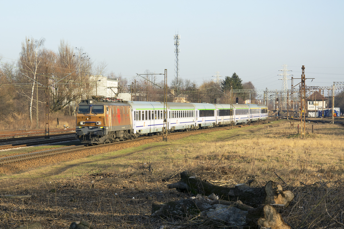 EP09-042 [PKP InterCity]