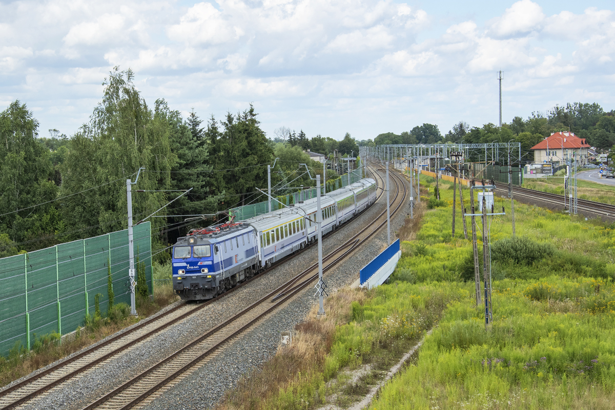 EP09-043 [PKP InterCity]