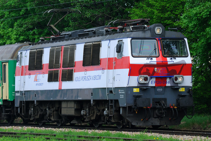 EP09-044 [PKP InterCity]