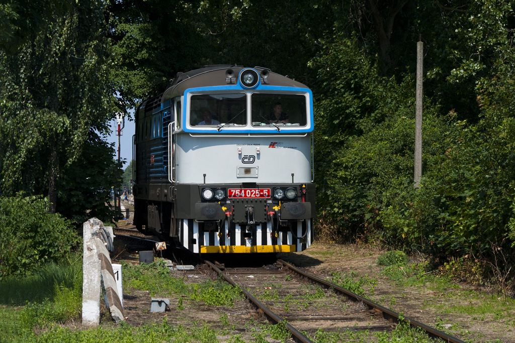 754 025-5 [Èeské dráhy / PKP InterCity]