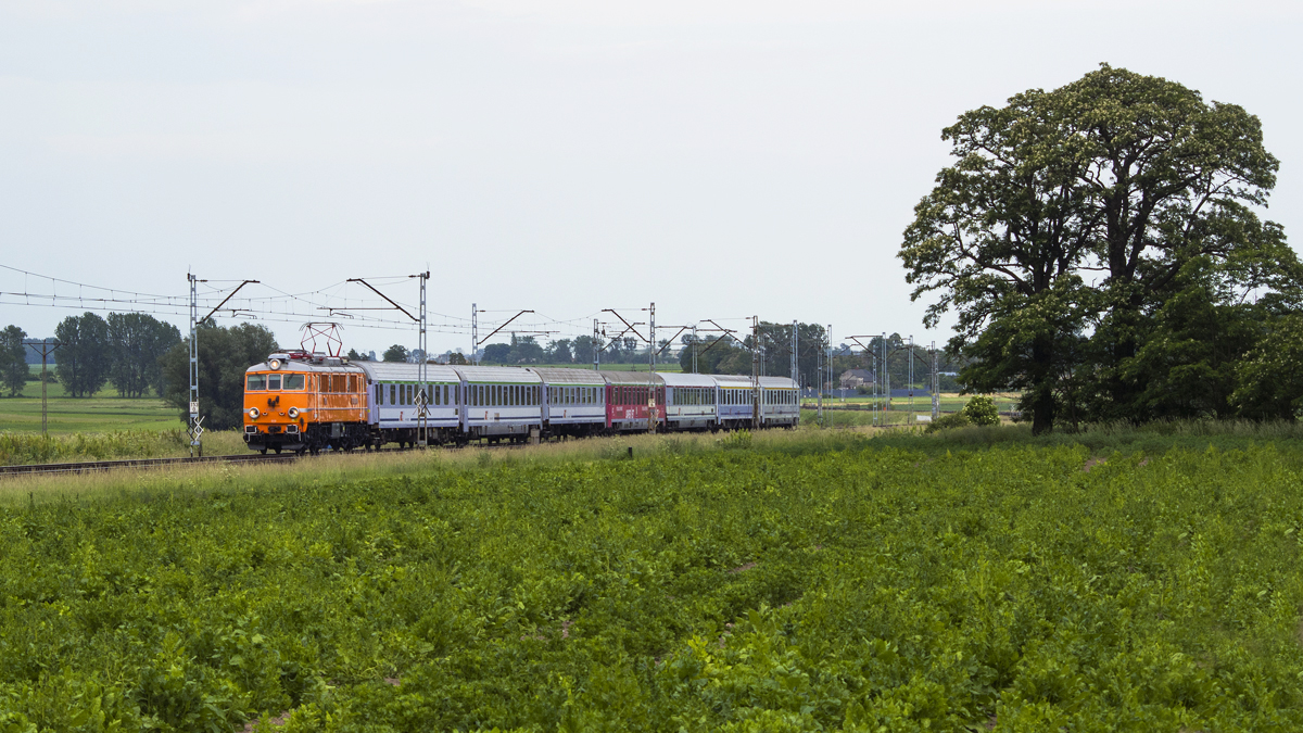 EP08-001 [PKP InterCity]