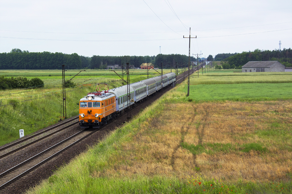 EP08-001 [PKP InterCity]