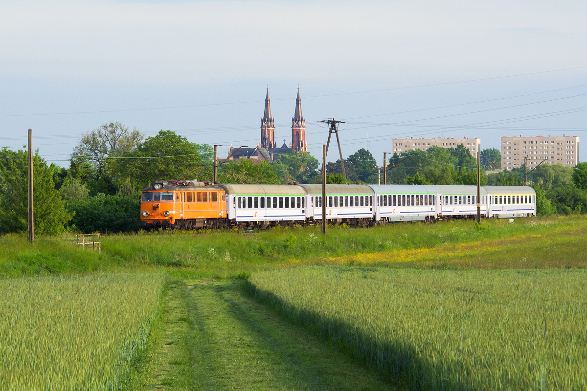 EP08-001 [PKP InterCity]