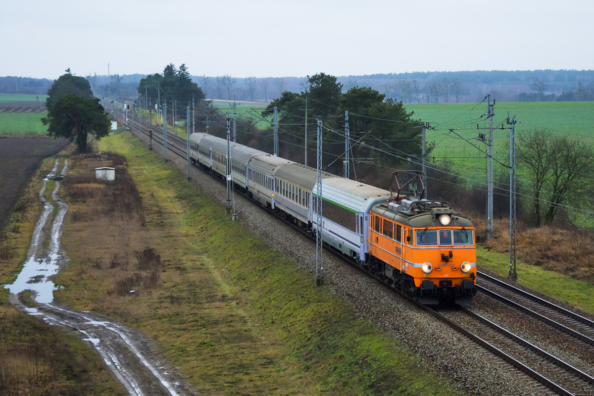 EP08-001 [PKP InterCity]