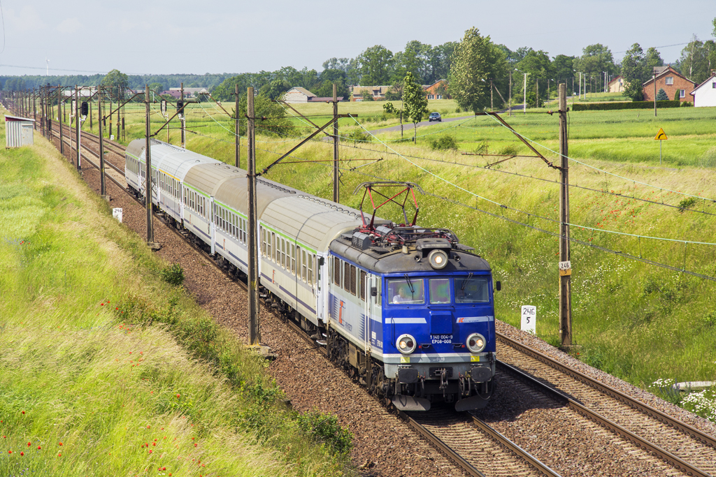 EP08-008 [PKP InterCity]