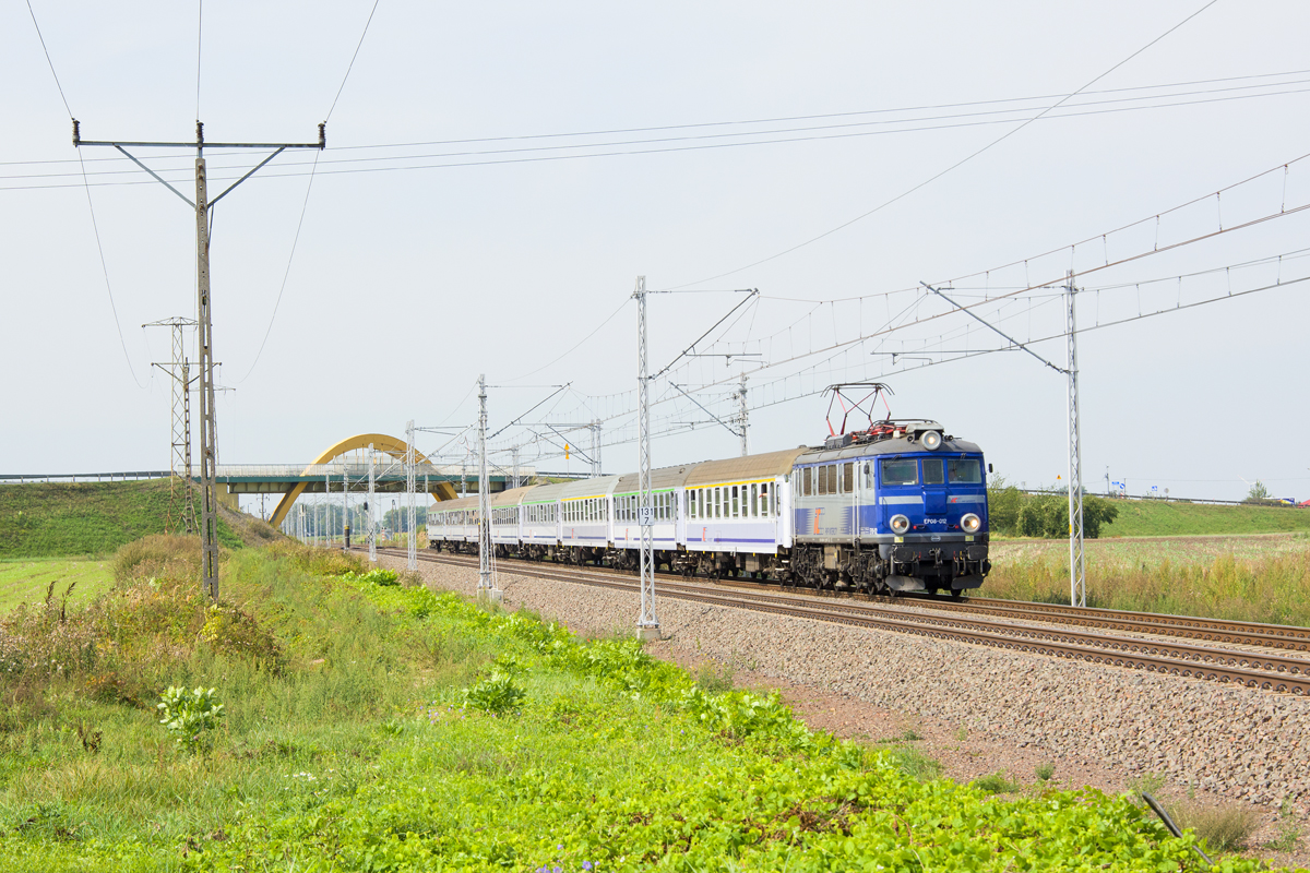 EP08-012 [PKP InterCity]