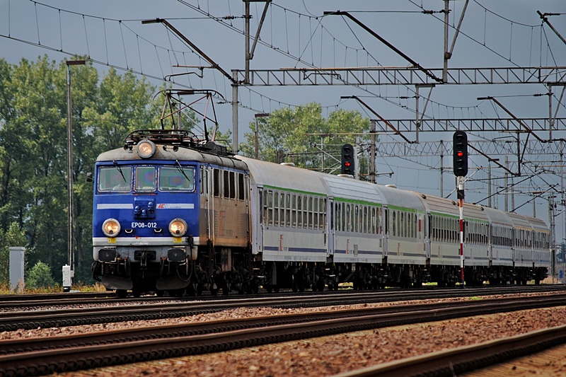 EP08-012 [PKP InterCity]