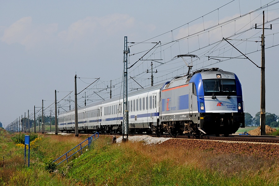 EU44-008 [PKP InterCity]